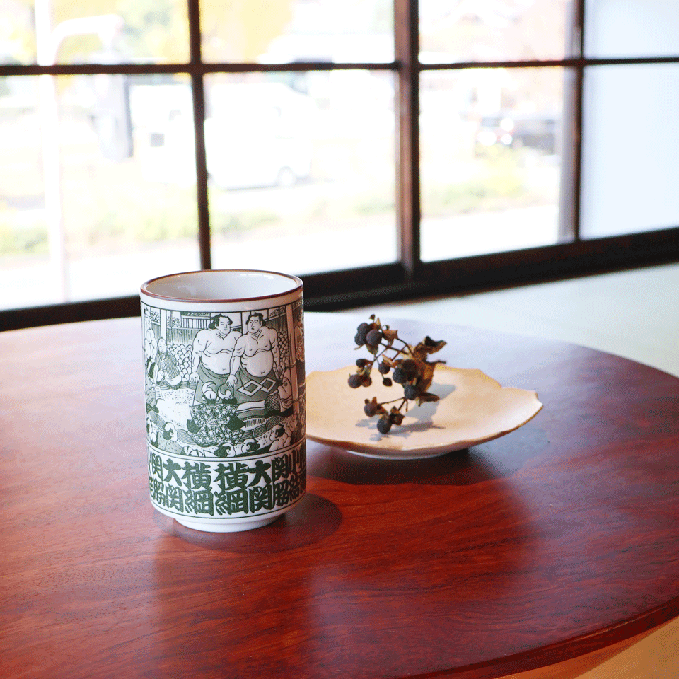 お相撲さん 湯呑カップ