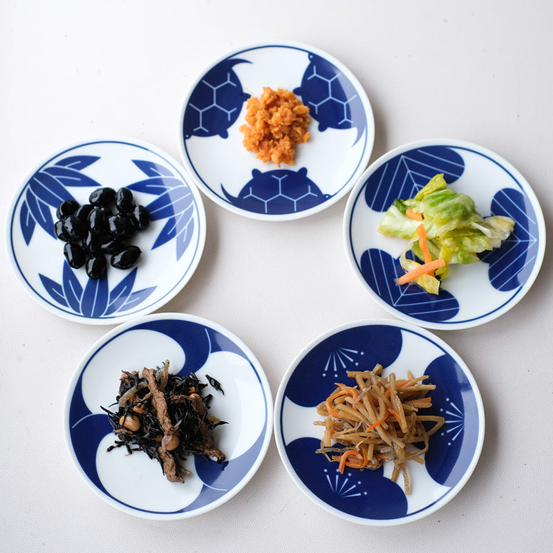  Engi-mon 5 Small Dishes Set